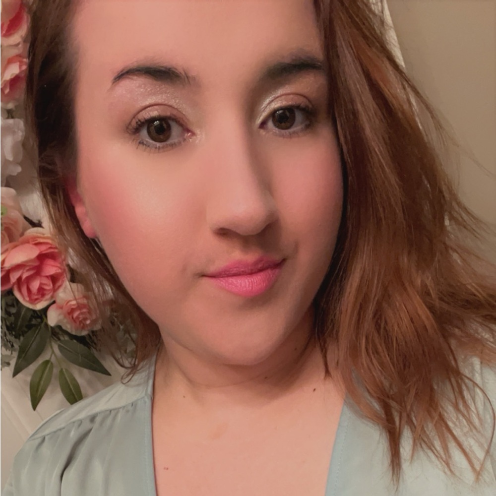 Meet your Posher, Nikki